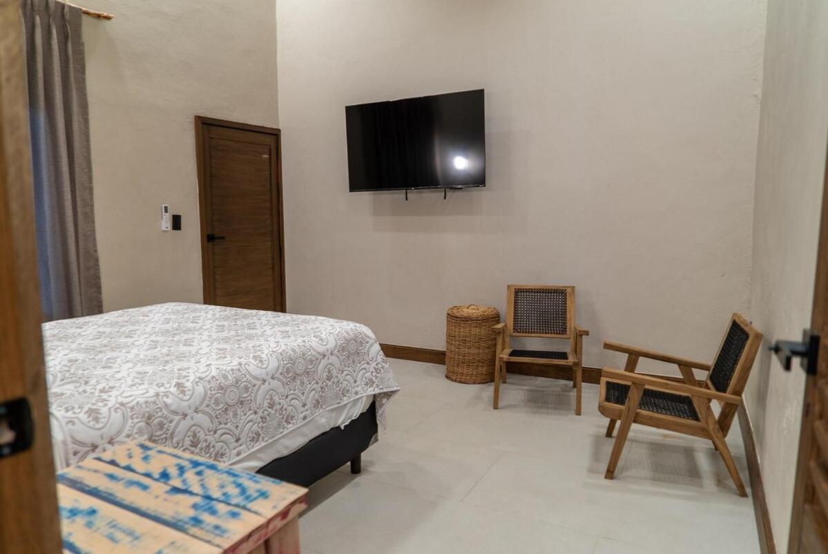 Project 52 - Amazing 5 Bedroom House Mérida